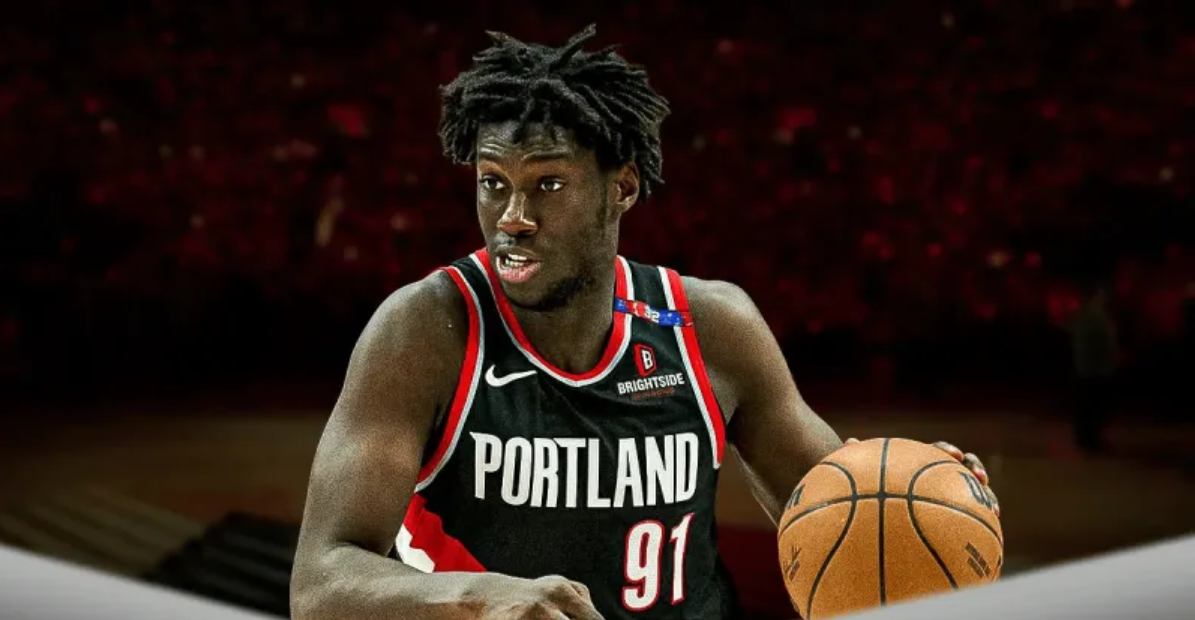 Tuoji: Sissoko has been training with the team this week, and the rumors of him being cut are pure nonsense.