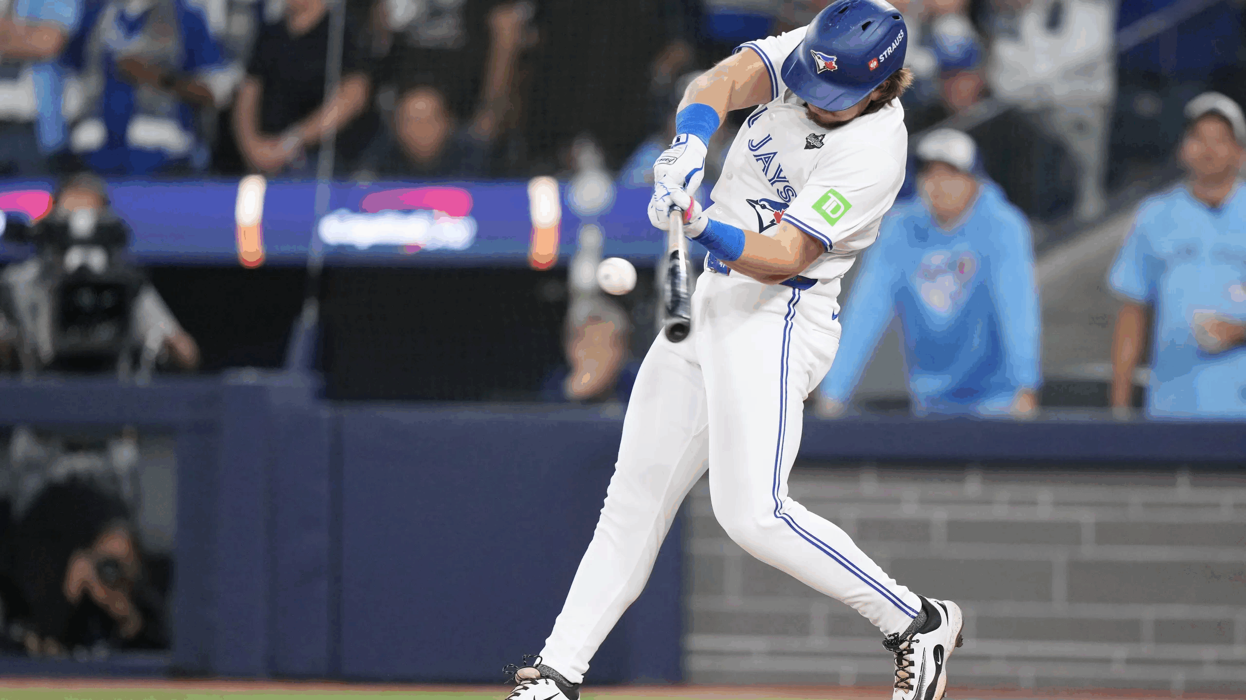 Shocking! Blue Jays substitute Badger hits his first career grand slam