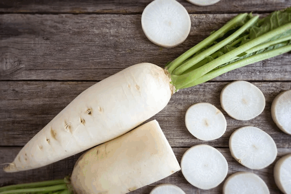 Eating more white radish can help reduce phlegm