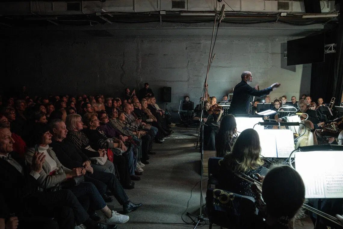 News: White House talks were tense as Trump asked Zelensky to give up the Russian-controlled Donbas region