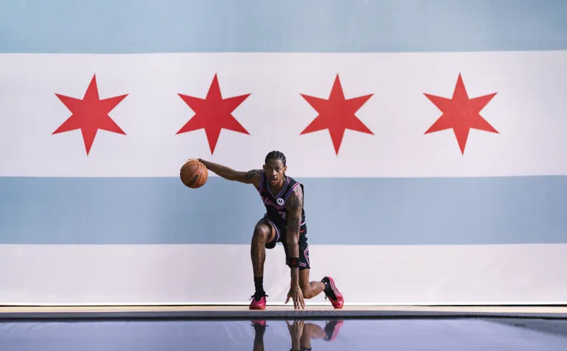 Brand new jerseys! Bulls official media posted photos of the team players' new jerseys: For Chicago!