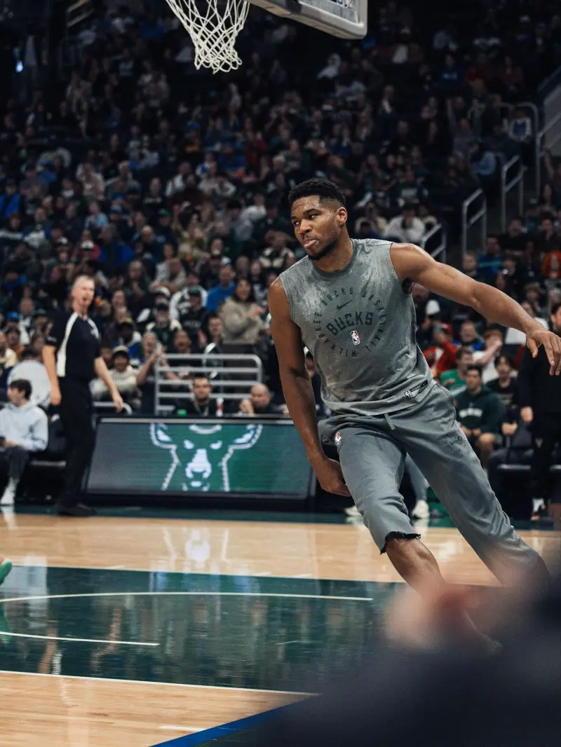 Flying Giannis! Bucks official shares training photos of Antetokounmpo with fans