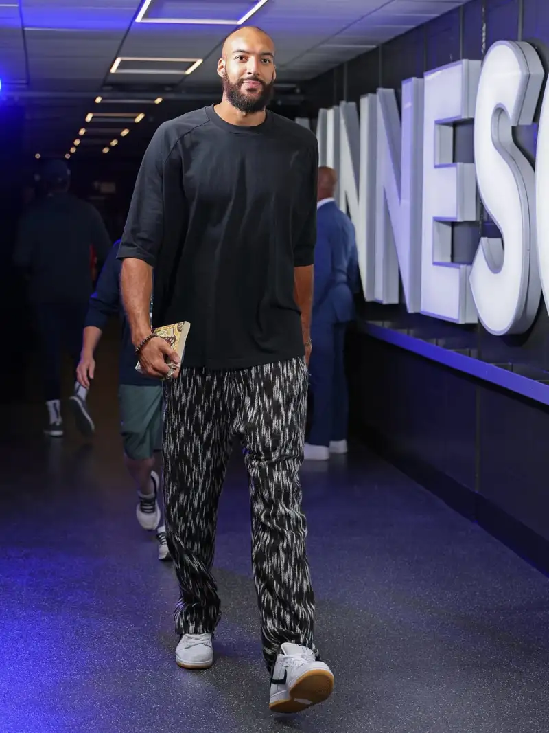 New hairstyle, new season! Rudy Gobert posts a photo of himself on Instagram to share with fans