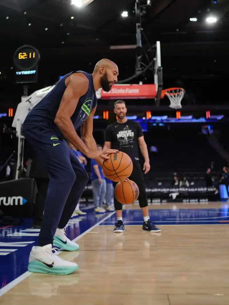 New hairstyle, new season! Rudy Gobert posts a photo of himself on Instagram to share with fans