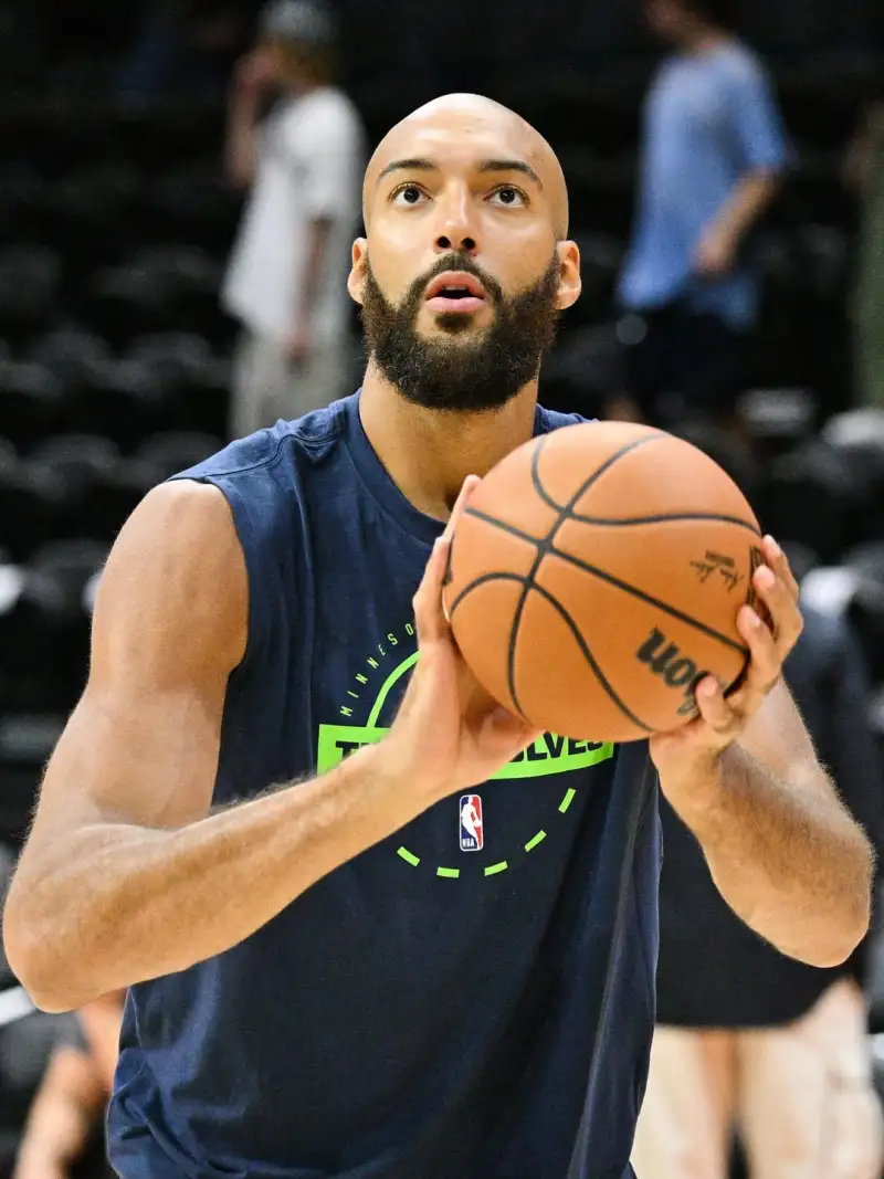 New hairstyle, new season! Rudy Gobert posts a photo of himself on Instagram to share with fans