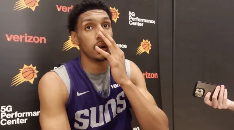 Dunn on Dillon's elbow during training: Physical confrontation and mutual stimulation make each other better