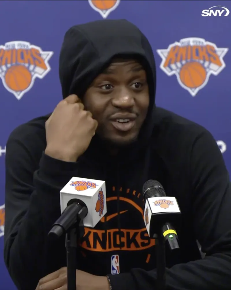 Hookerporti on Miro's absence