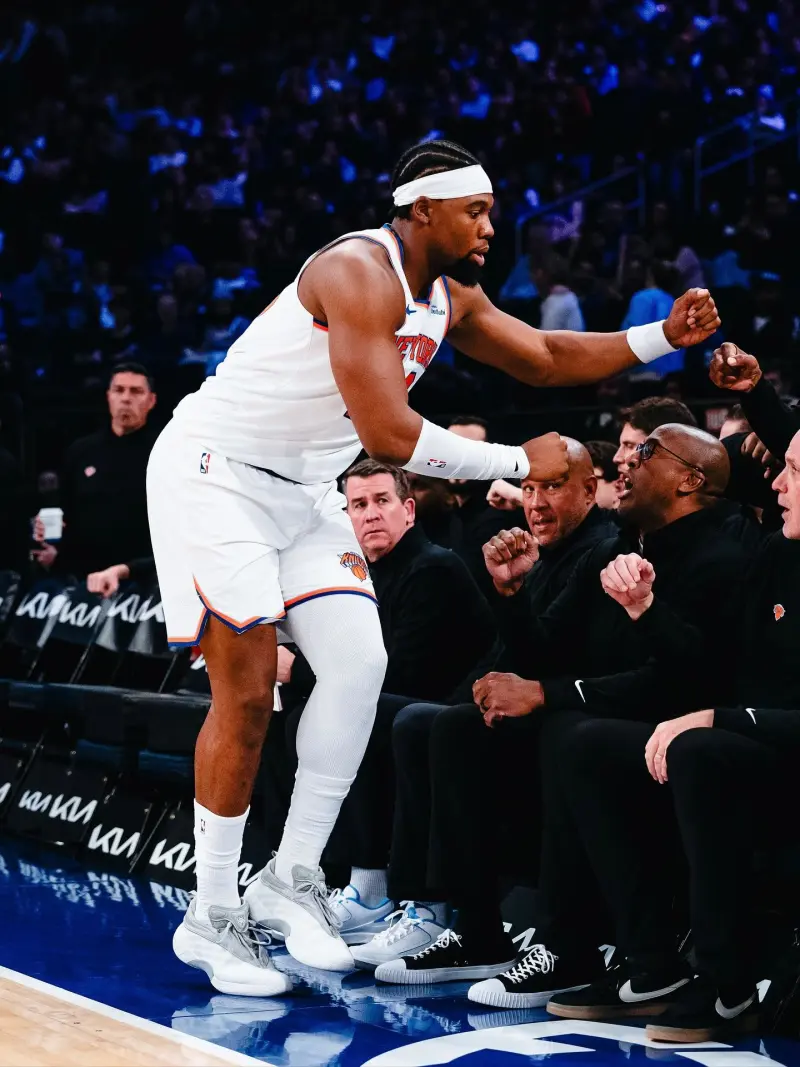 New York Cubs! Guershon Yabusele warms up for the opening game on Instagram, tomorrow's game against the Cavaliers