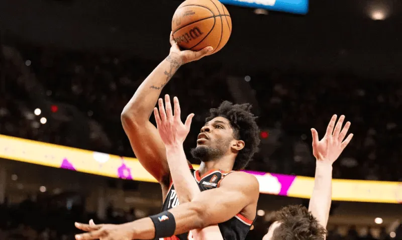 Trail Blazers' opening game injury list: Lillard, Henderson, Lowe absent due to injury