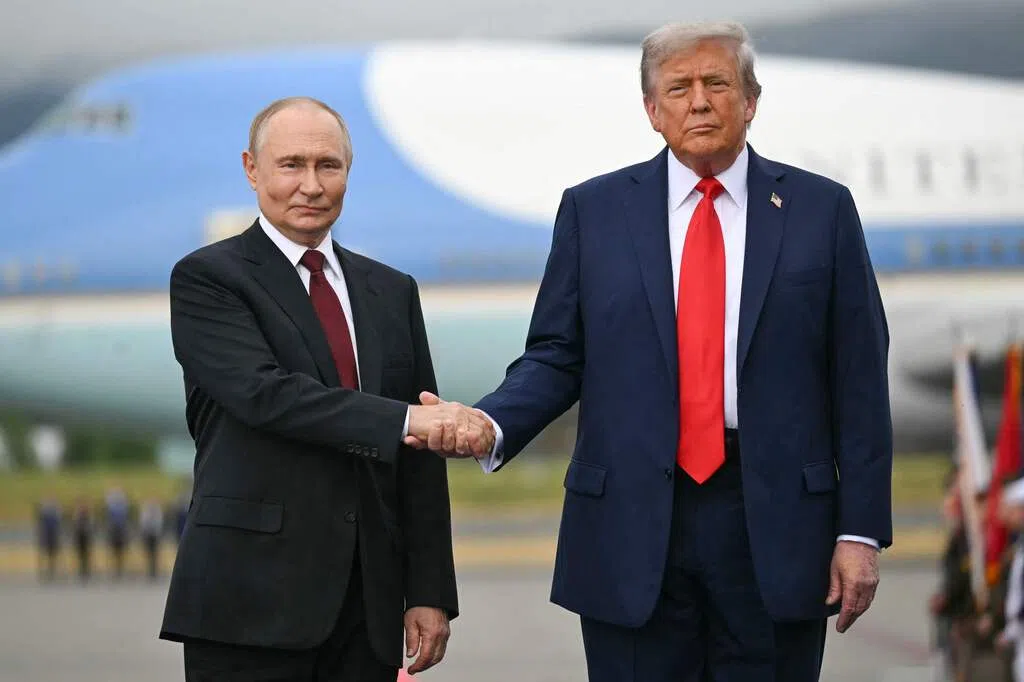 Trump-Putin summit confirmed to be off US sanctions two Russian oil giants