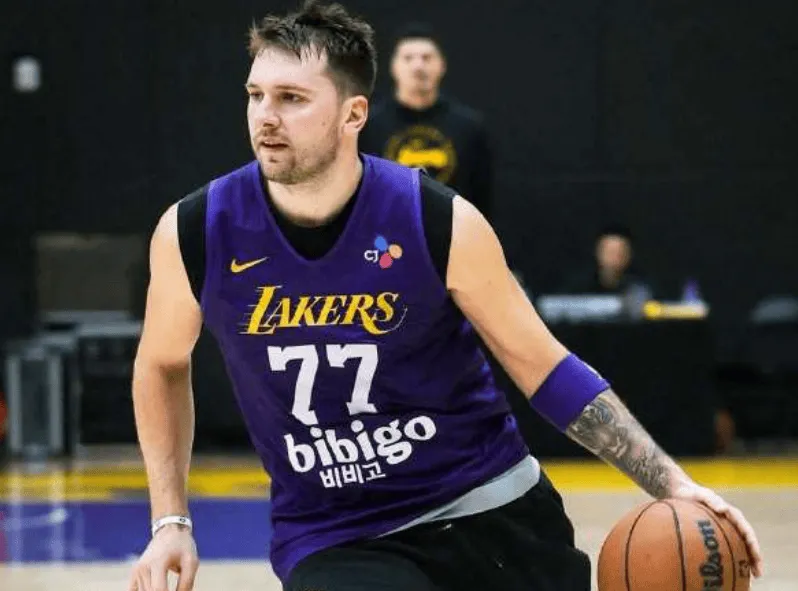 ESPN predicts the Lakers vs. Timberwolves game: Lakers 50.3% win rate, Timberwolves 49.7% win rate