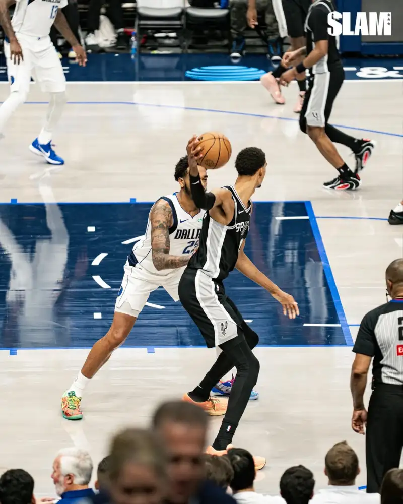 Will they dominate the league? Slam official releases photos of their squad