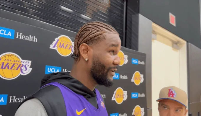 Ayton: Dončić and Reeves both like me very much