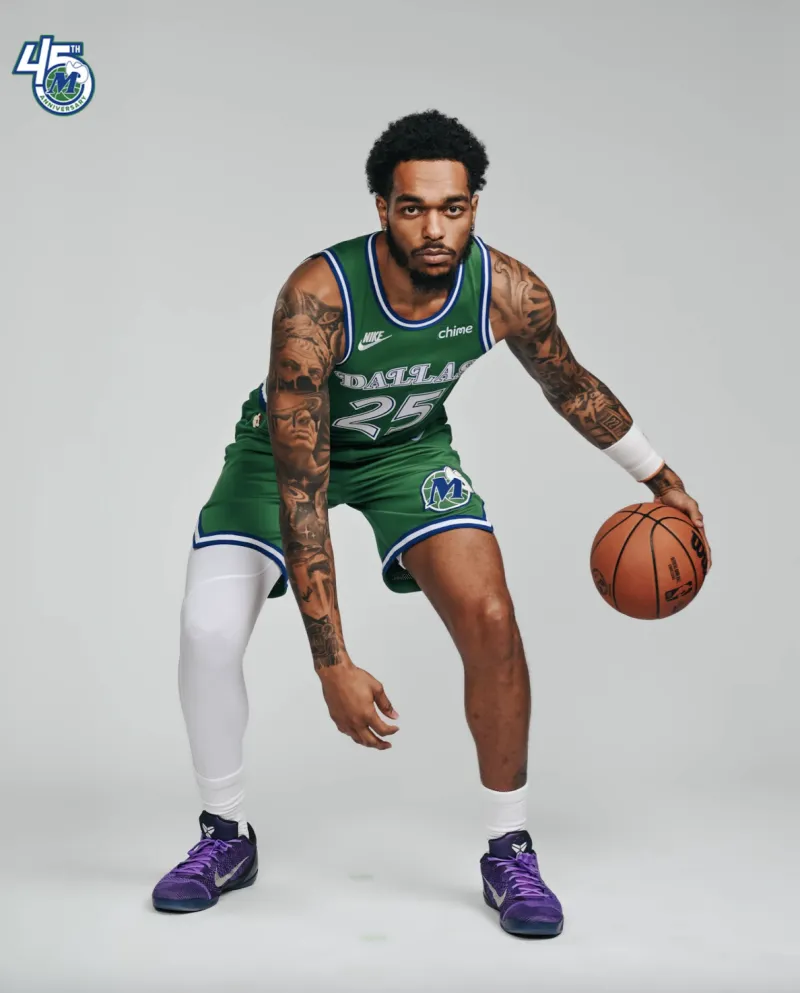 Green! The Mavericks' official media releases the retro green jerseys they'll wear for today's home game.