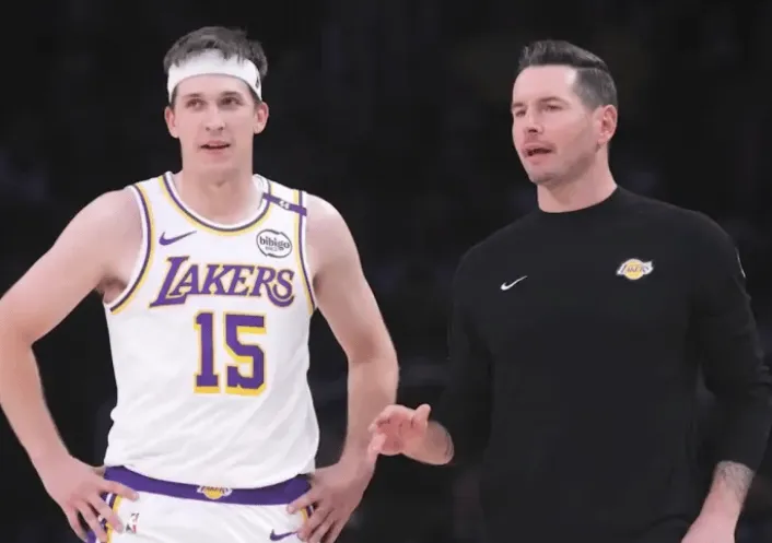 Redick: The team's lack of ball handlers made tonight's game difficult