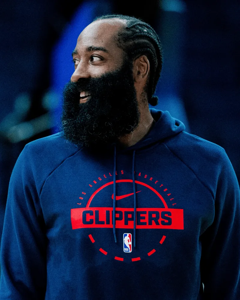 Clippers social media shared photos of players smiling during pre-game practice: