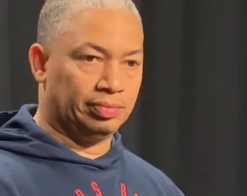 22 turnovers!!! Tyronn Lue: To reduce unforced turnovers, we must control the ball better.