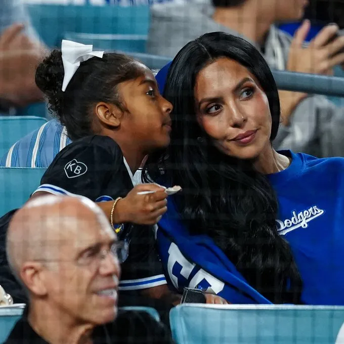 Star-studded event! Vanessa Bryant takes her daughter to watch Game 4 of the MLB World Series.