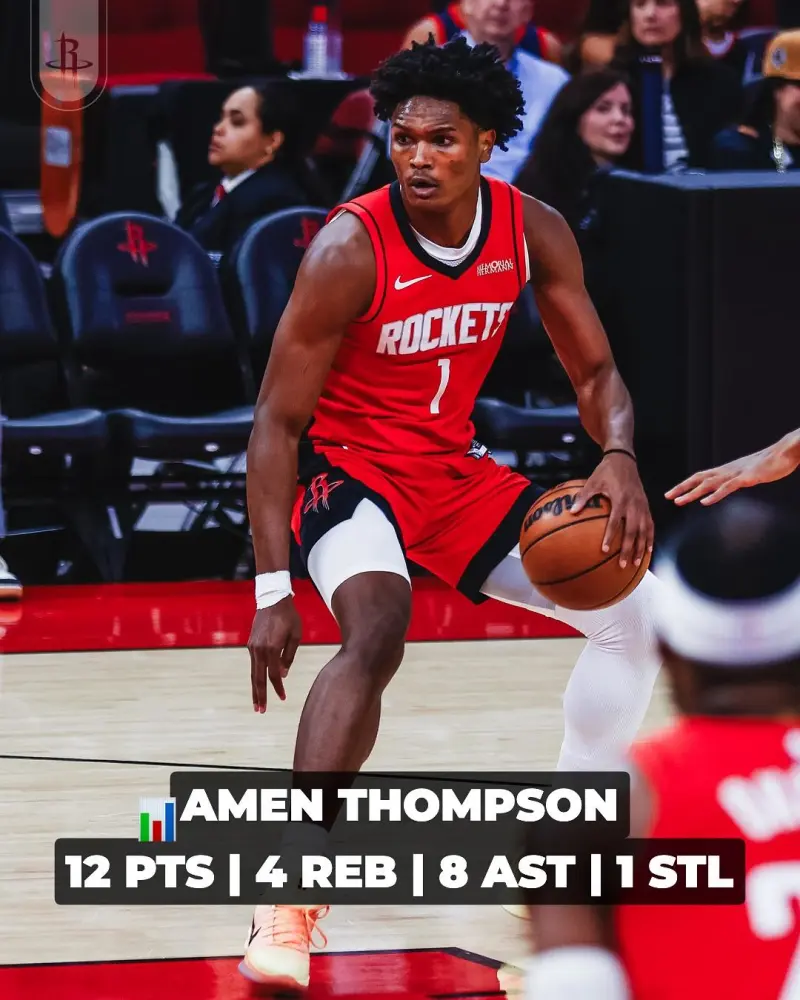 Seven players scored in double figures! The Rockets' official account posted photos of the players on the court to celebrate the team's first win of the season.