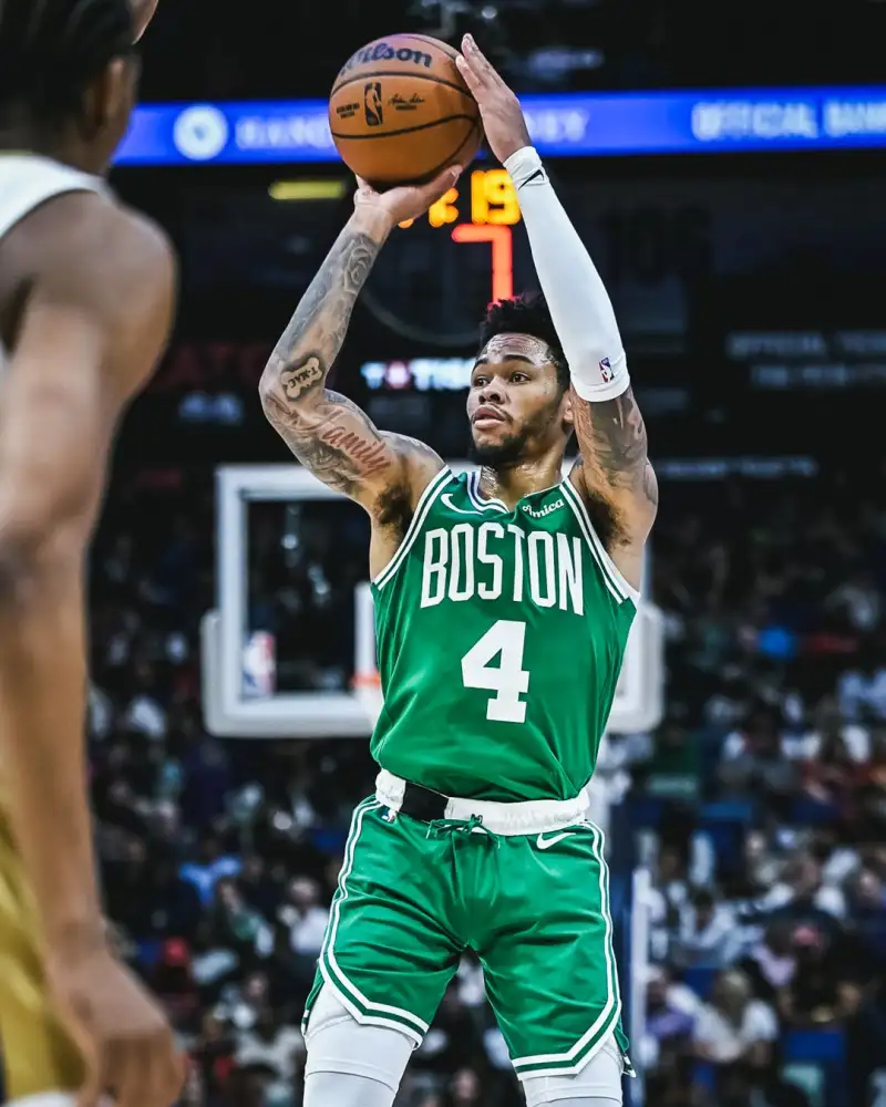 A resounding victory in New Orleans! The Celtics' official account shared photos from the game to celebrate their first win of the season.