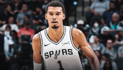 Wimbledon is the first player in history to achieve 150 points and 20 blocks in the first five games of the season.