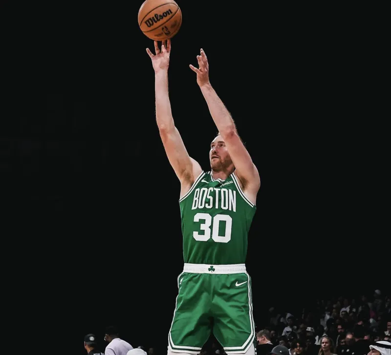 Hauser on his un-sinkable three-pointer: I didn't do it intentionally, it was just my instinct.