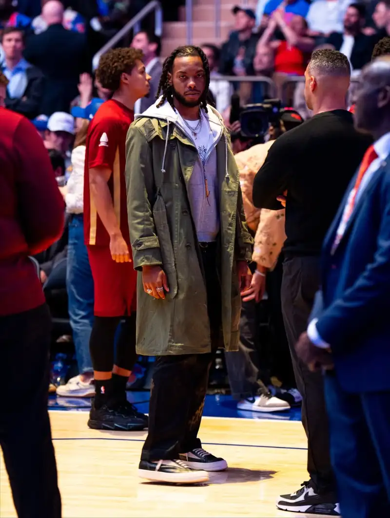 All-Star guard Darius Garland posts a photo on Instagram to announce his comeback: See you soon!