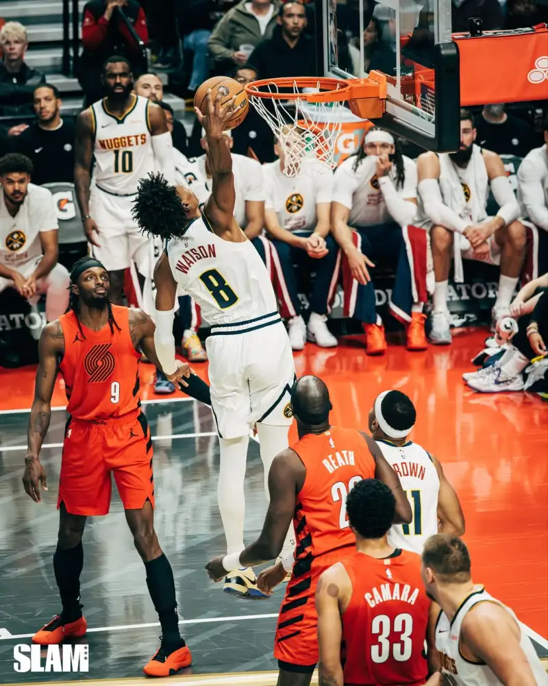 Slam's official account shared photos from yesterday's game: The Trail Blazers had a blast on holiday.