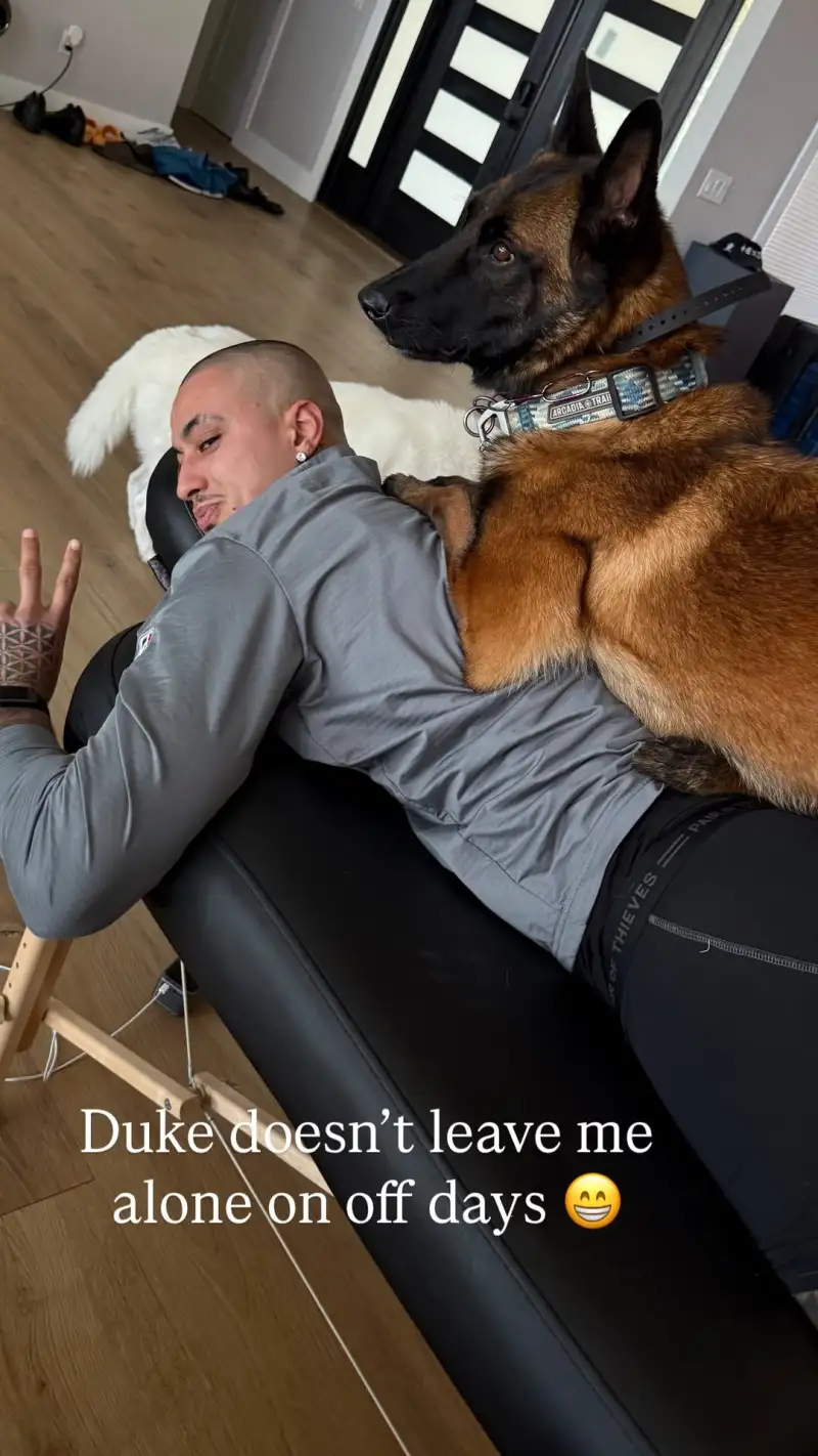 A stylish man's daily life! Kyle Kuzma shares his off-court photos with fans on Instagram.