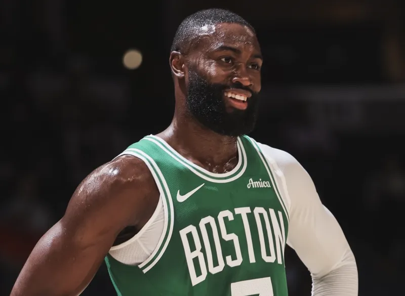 So far this season, Jaylen Brown is averaging 27.7 points, 5.2 rebounds, and 4.2 assists per game, with shooting percentages of 55%/48%/75%.