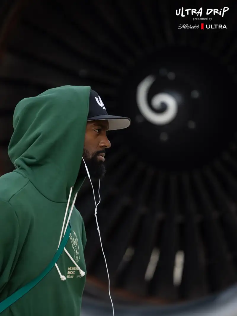 Heading to Indiana! The Bucks' official account posted photos of the players boarding the plane.