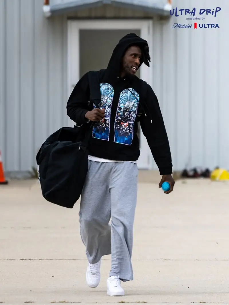 Heading to Indiana! The Bucks' official account posted photos of the players boarding the plane.