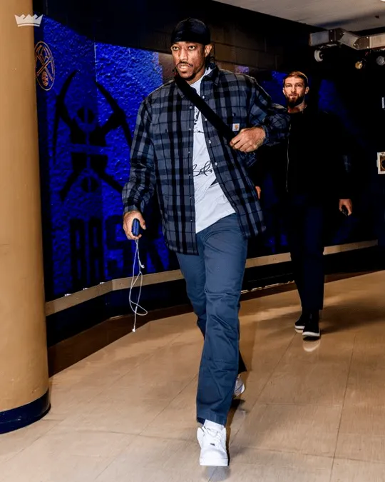 Arrival in Denver! Sacramento Kings' official media posted photos of the players entering the arena: Russell Westbrook returns to Denver!