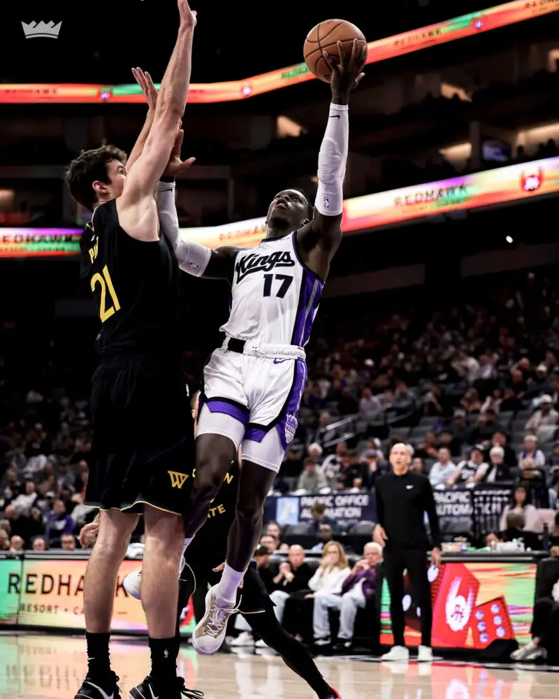 Aren't these layups cool? The Sacramento Kings' official account shared photos of Westbrook and others on the court with fans.