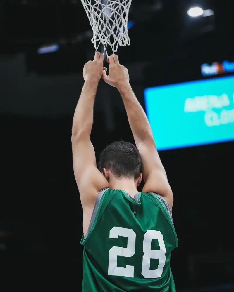 Spain's new golden boy! Hugo González posts photos on Instagram: an adventure in America.