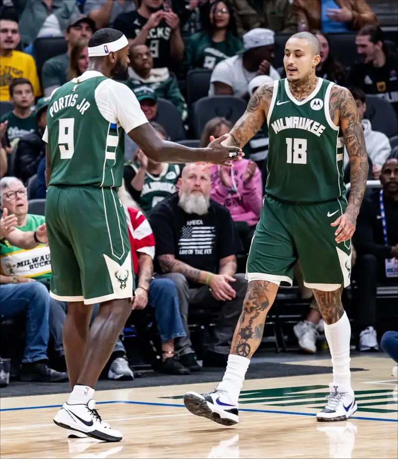 Kyle Kuzma's dashing style! He posts a photo on Instagram the Bucks are currently fifth in the Eastern Conference.