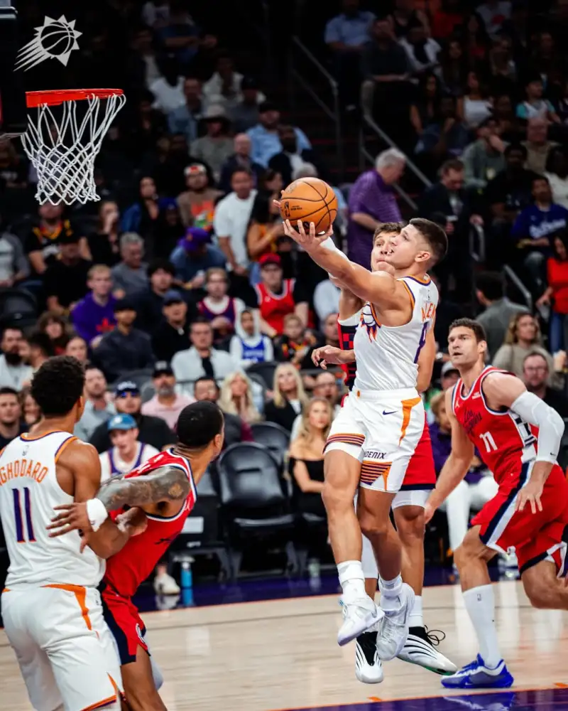 Sun celebrates team's victory over Clippers by posting photos of himself on the court.