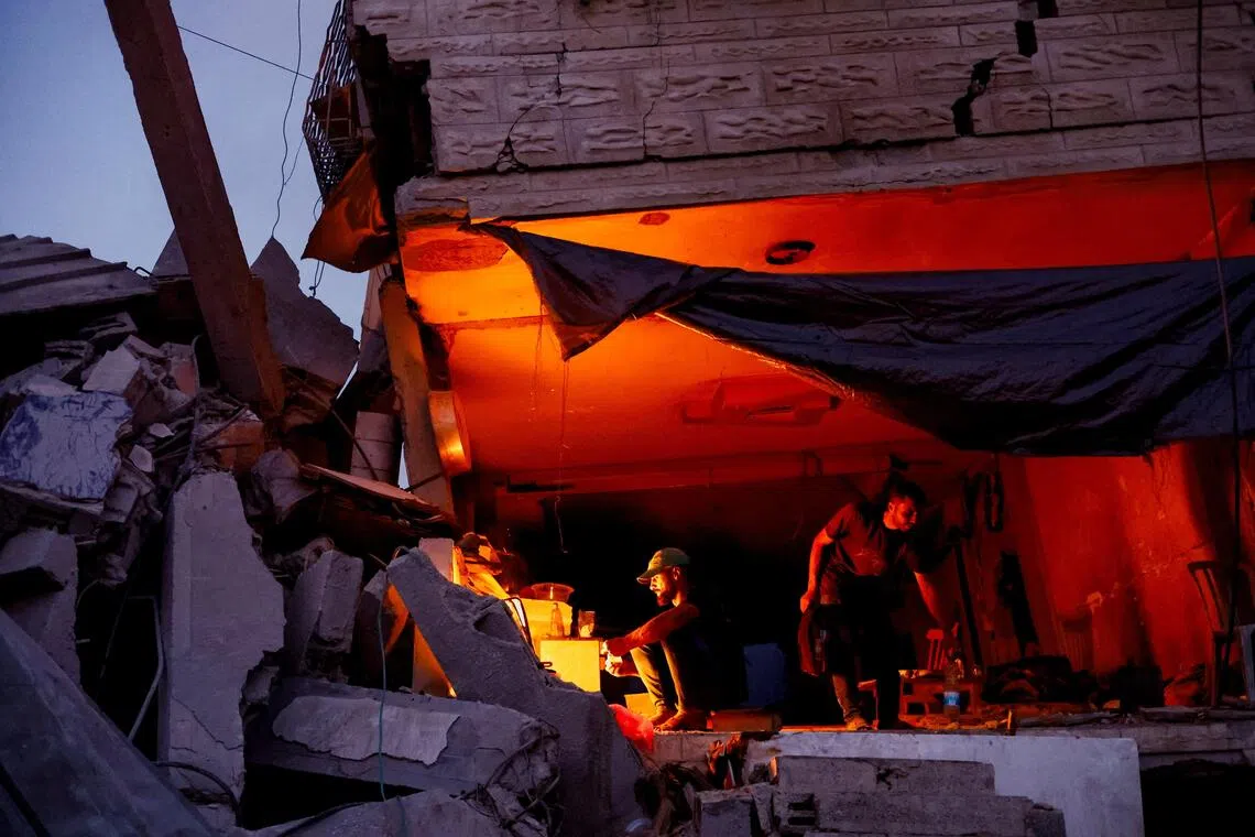 The mediator proposed that Hamas disarm in exchange for a safe evacuation from Rafah.