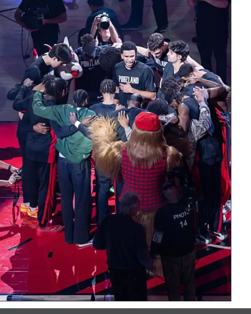 Surgery complete! Blake Wesley on Instagram: Back soon, go Trail Blazers!