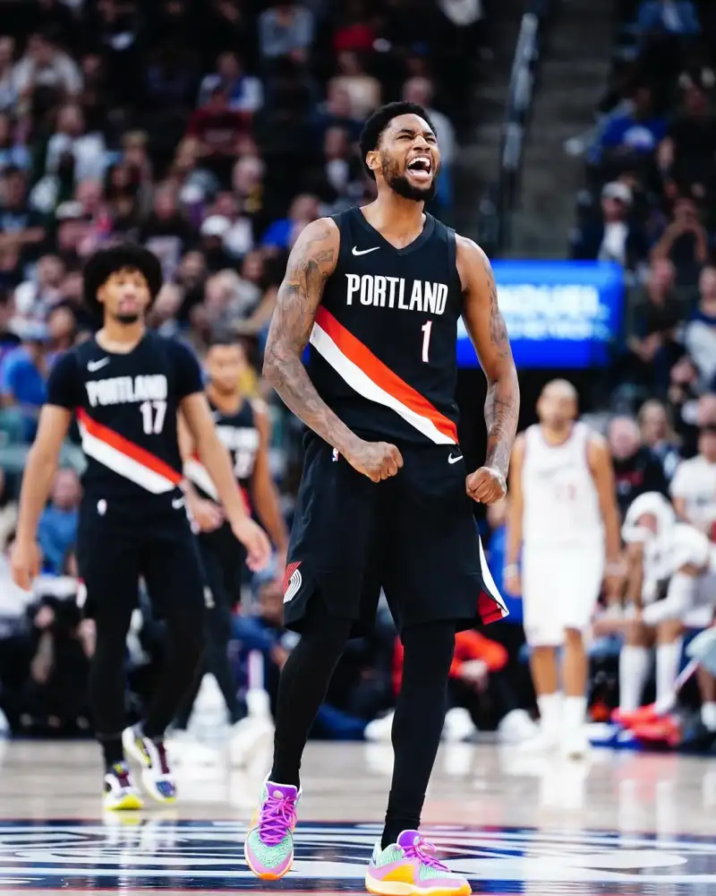 Surgery complete! Blake Wesley on Instagram: Back soon, go Trail Blazers!