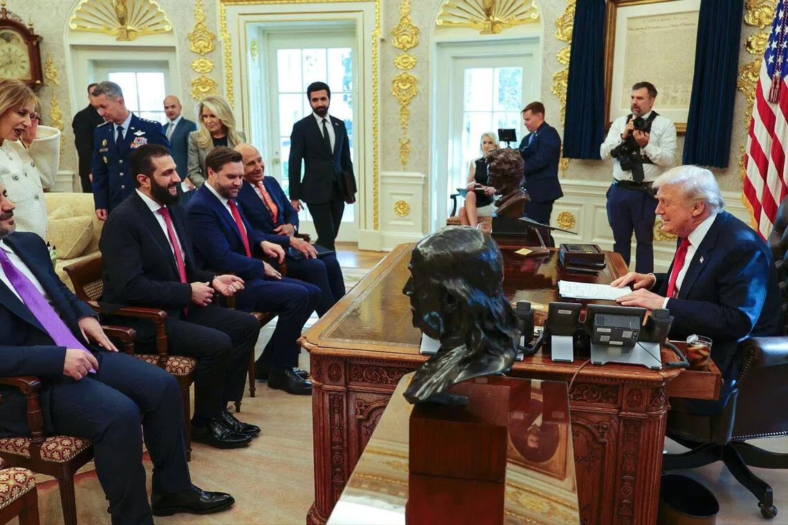 Syrian President Shah Shah visits the United States and announces Syria's accession to the global coalition against Iraq.
