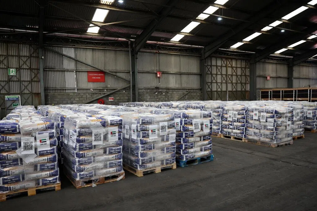 The US military plans to build a temporary base near Gaza that can accommodate 10,000 people.