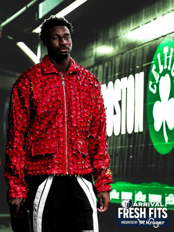 Grizzlies challenge the Celtics! Grizzlies post photos.