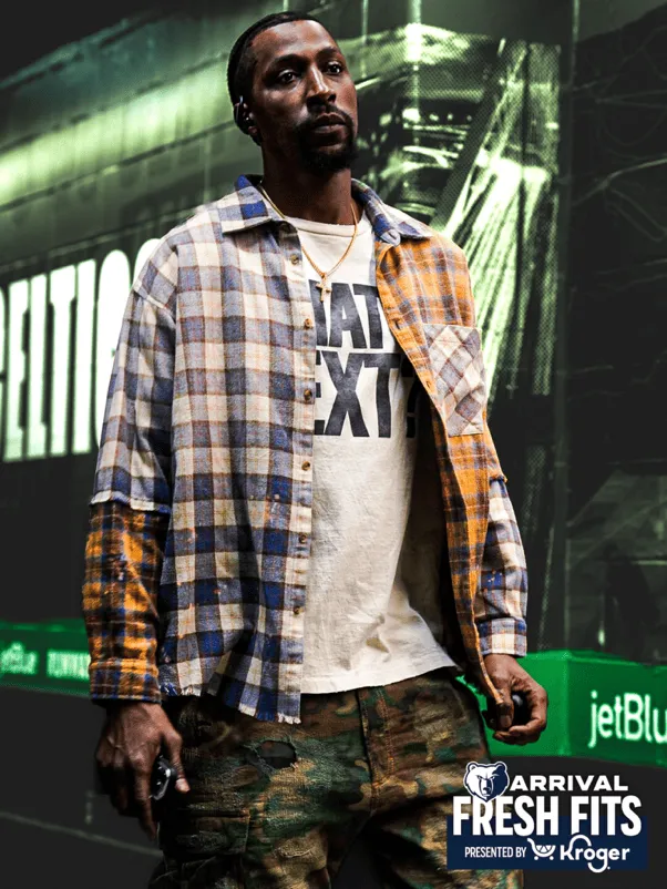 Grizzlies challenge the Celtics! Grizzlies post photos.