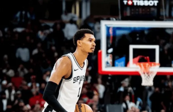 The Spurs scored a total of 120 points, with Wimbledon and Cassirer combining for 92 of them.