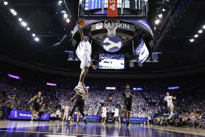 AJ DiBantza is a hot favorite for the number one draft pick! He shares photos of himself on the court with fans.