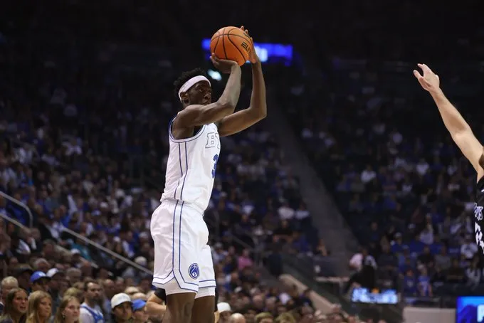 AJ DiBantza is a hot favorite for the number one draft pick! He shares photos of himself on the court with fans.