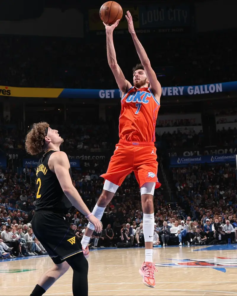 Chet Holmgren posts a photo on Instagram, ranking first in the league.