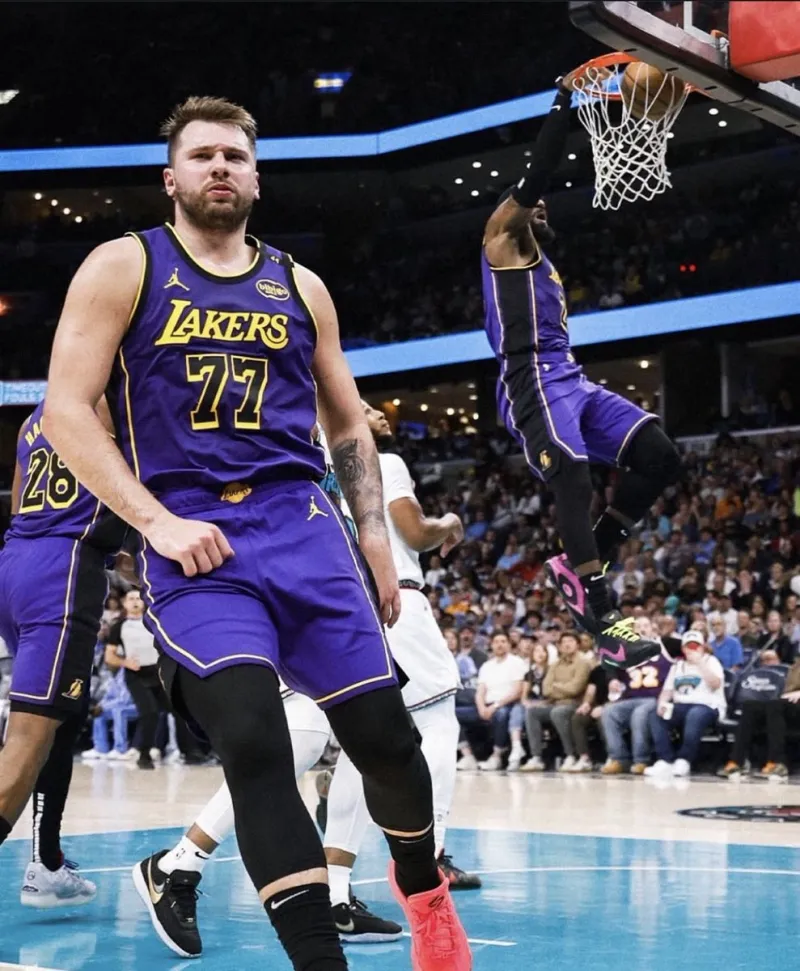 Lakers' social media account posted a photo: The coldest photo in history