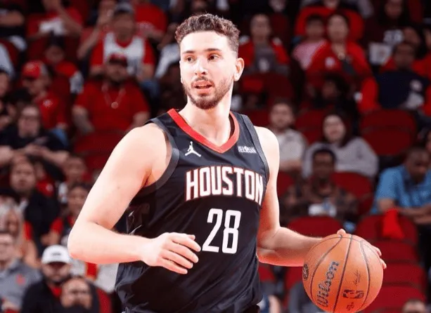 Shen Jing achieved career highs in multiple statistical categories.